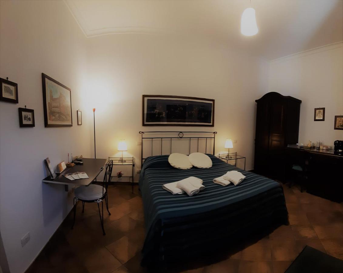 B&B Corte Barocca Лече Екстериор снимка