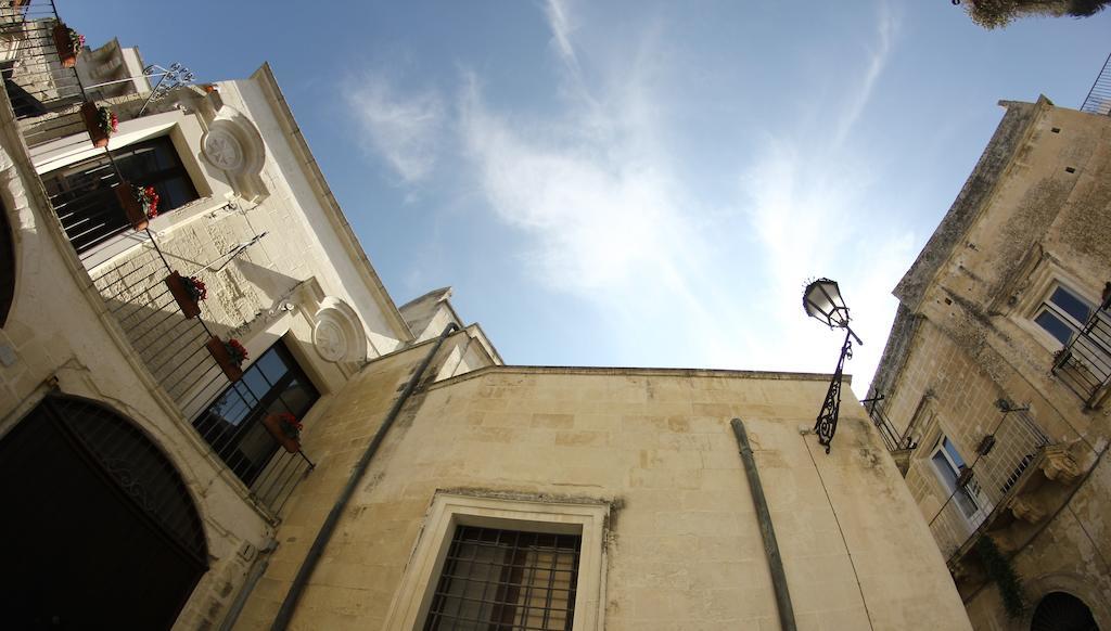 B&B Corte Barocca Лече Екстериор снимка