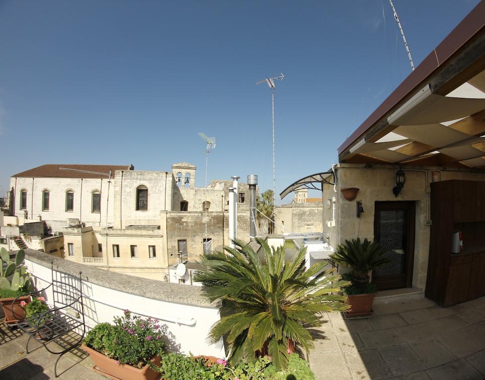 B&B Corte Barocca Лече Екстериор снимка