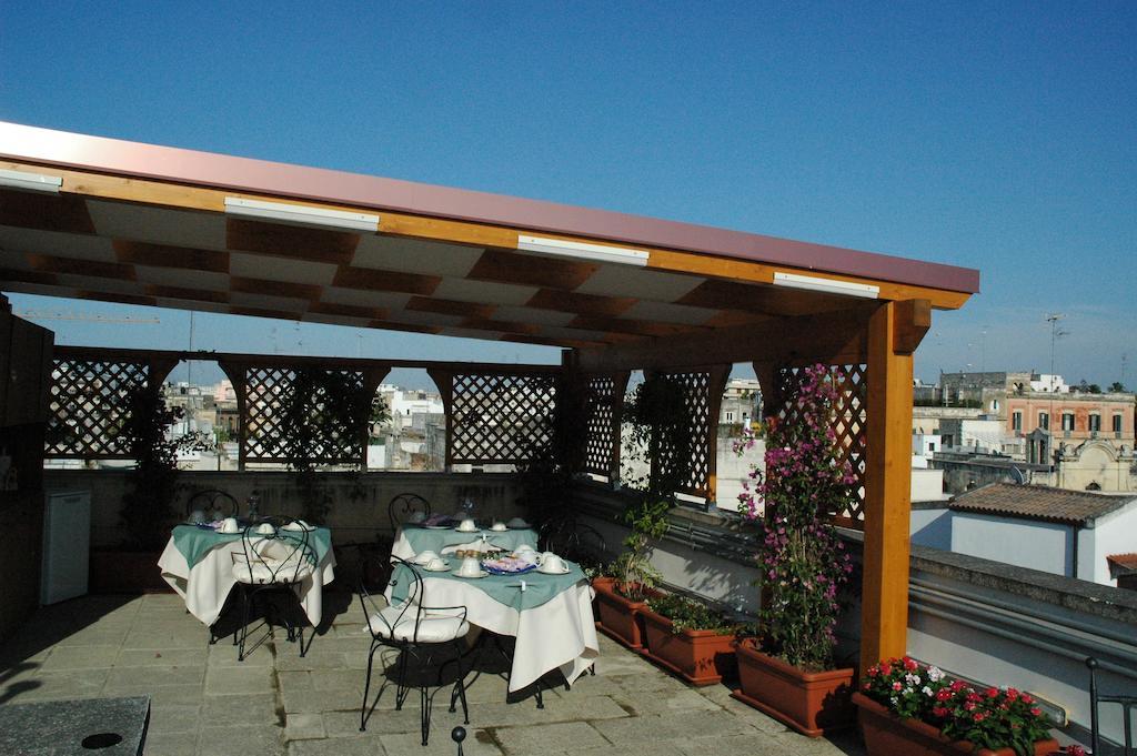 B&B Corte Barocca Лече Екстериор снимка